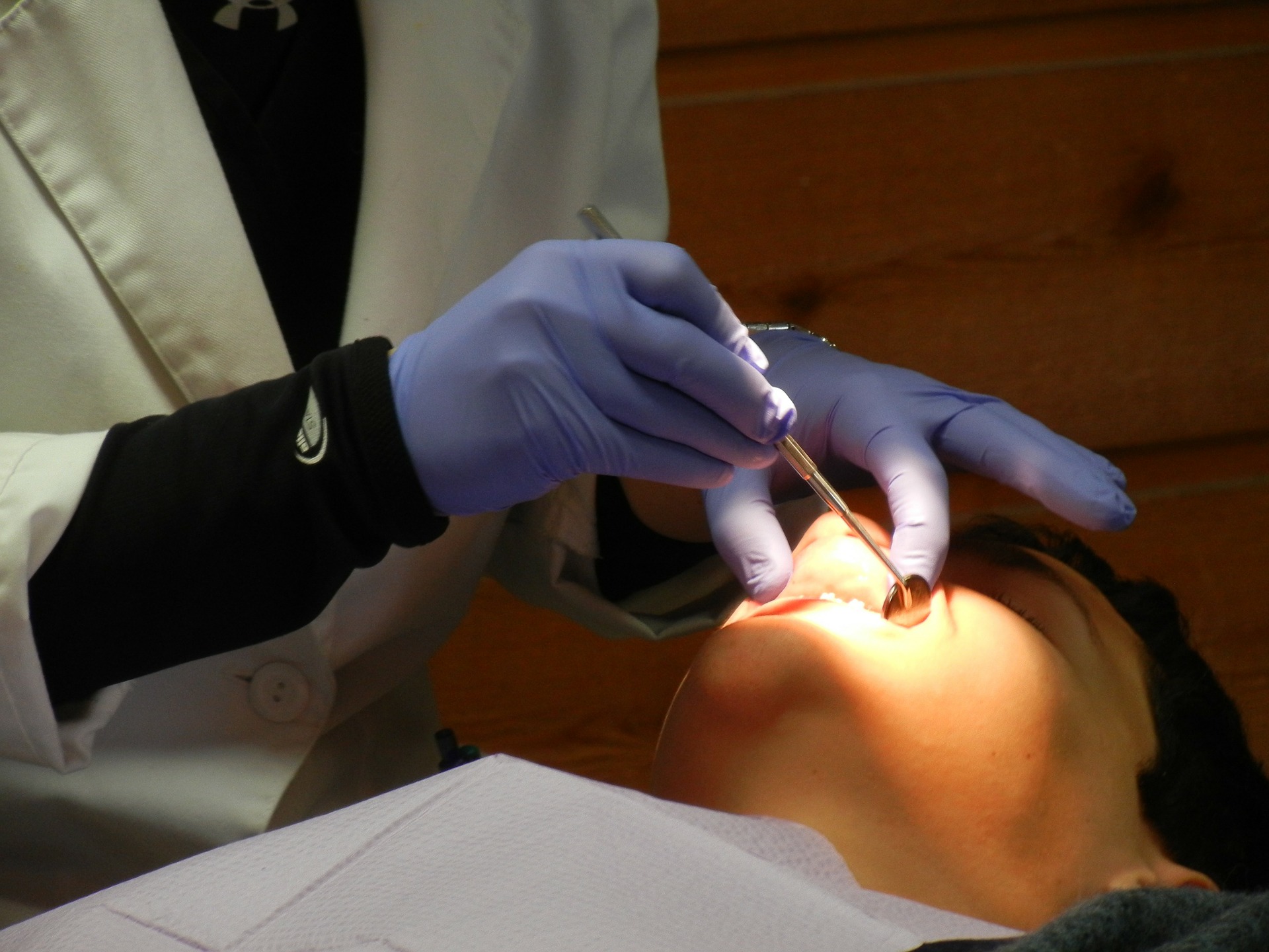 Liste-des-soins-et-des-protheses-dentaires-les-plus-demandes-en-Hongrie